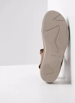 Voorjaar/zomer|Wolky Acula cognac leer