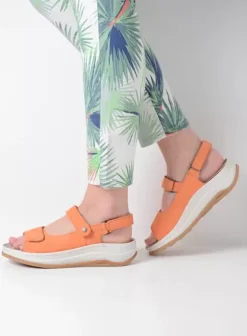 Sandalen|Voorjaar/zomer|Wolky Adura oranje nubuck