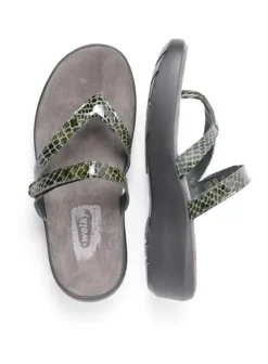 Slippers|Wolky Bassa groen crocolook lakleer