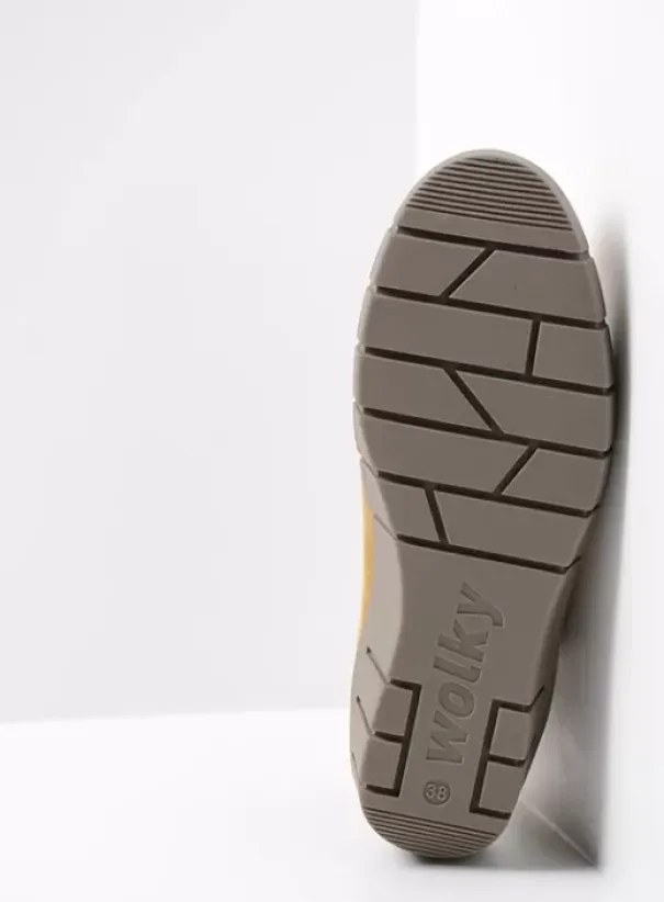 Hielspoor|Veterschoenen|Wolky Boston middenbruin nubuck