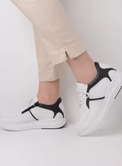 Hielspoor|Wandelschoenen|Wolky Bounce wit/zwart leer
