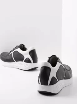 Hielspoor|Wandelschoenen|Wolky Bounce zwart/wit leer