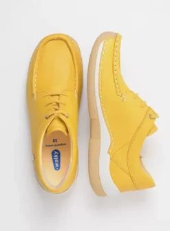 Sneakers|Veterschoenen|Wolky Celebration geel leer