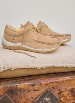 Sneakers|Veterschoenen|Wolky Celebration beige nubuck