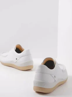 Sneakers|Veterschoenen|Wolky Celebration wit leer