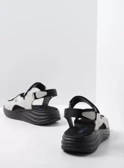 Sandalen|Voorjaar/zomer|Wolky Cirro gebroken wit leer