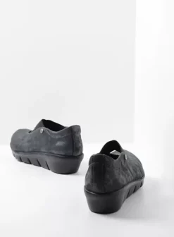 Instappers|Bandschoenen|Wolky Cursa zwart metallic nubuck