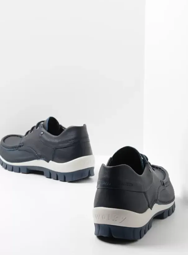Veterschoenen|Wolky Fly blauw leer