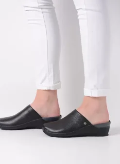 Slippers|Klompen|Wolky Go zwart leer