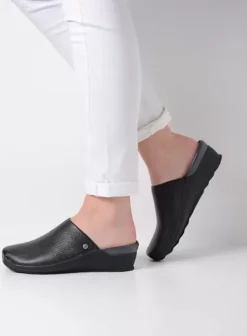 Slippers|Klompen|Wolky Go zwart leer
