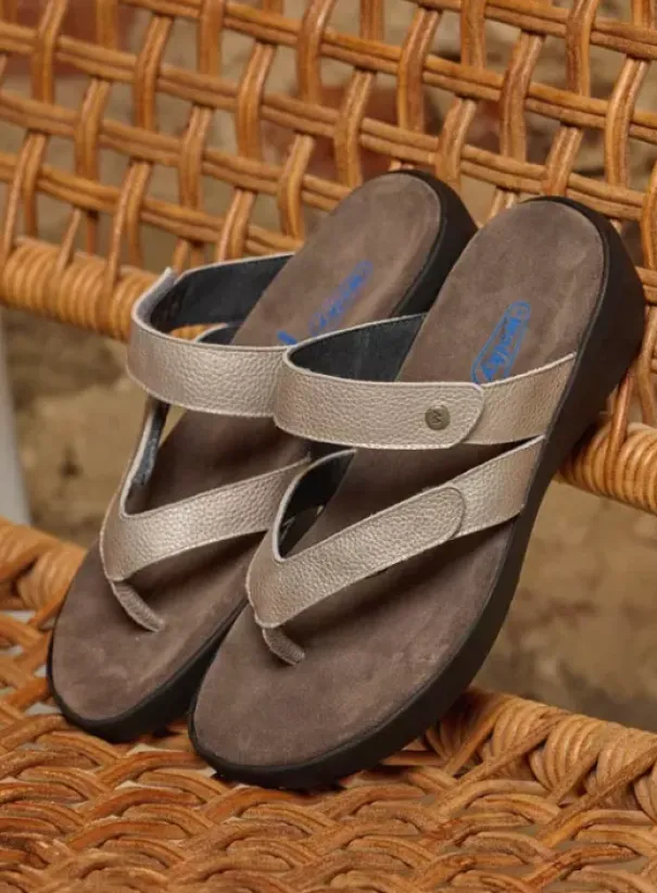 Slippers|Voorjaar/zomer|Wolky Hobie beige leer