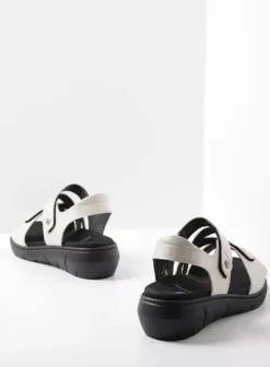 Sandalen|Voorjaar/zomer|Wolky Ikaria gebroken wit leer