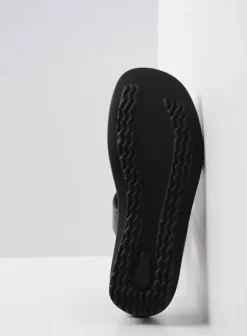 Slippers|Voorjaar/zomer|Wolky Isa blauw crocolook lakleer