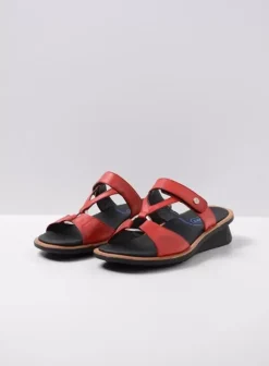 Slippers|Wolky Isa rood leer