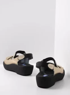 Volle voeten|Sandalen|Wolky Jewel goud leer