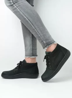 Volle voeten|Veterschoenen|Wolky Kansas Lady XW zwart nubuck