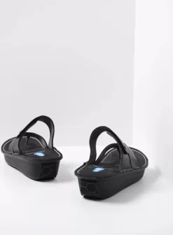 Slippers|Wolky Martinique zwart leer