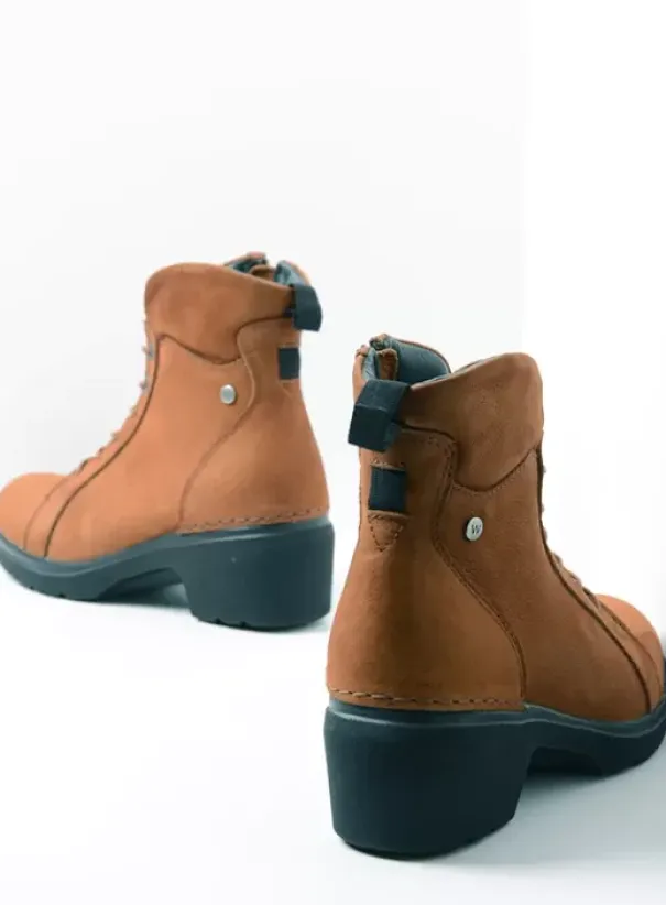 Hielspoor|Biker boots|Wolky Midi cognac nubuck