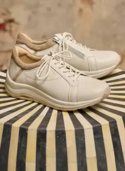 Veterschoenen|Voorjaar/zomer|Wolky Milton gebroken wit/safari nubuck