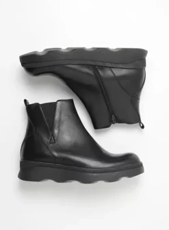 Enkellaarsjes|Wolky Nigata zwart leer