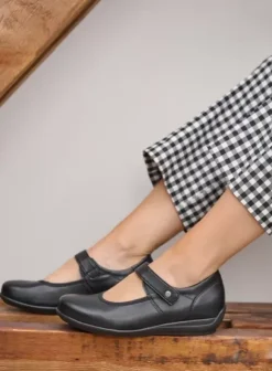 Hallux Valgus|Bandschoenen|Wolky Noble F2F zwart biocare