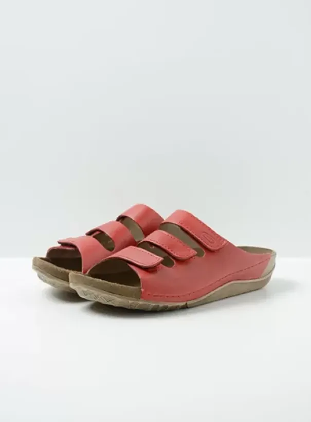 Volle voeten|Slippers|Wolky Nomad rood geolied leer