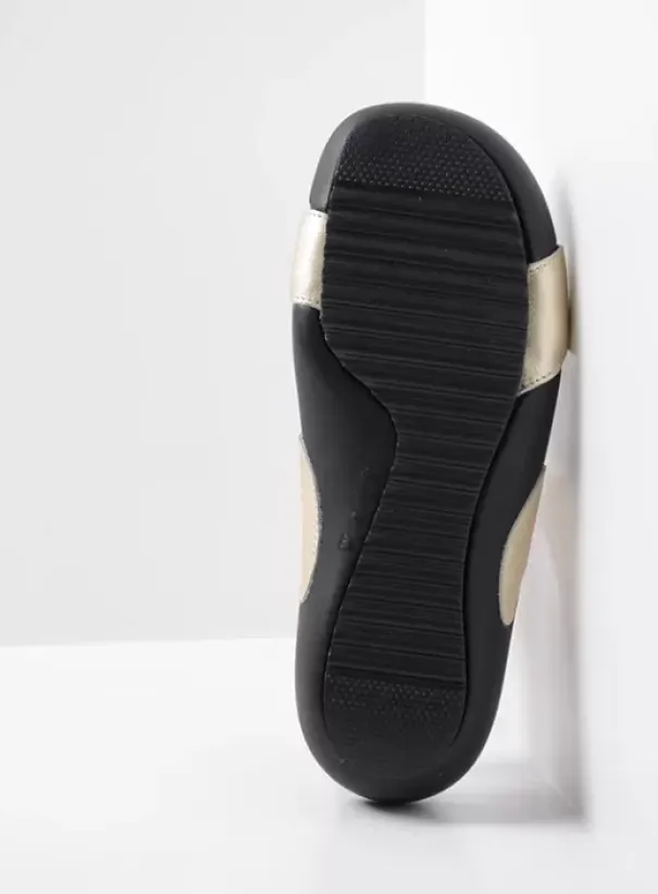 Slippers|Voorjaar/zomer|Wolky O'Connor goud leer