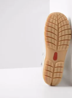 Laarzen|Veterschoenen|Wolky Reach creme wit leer