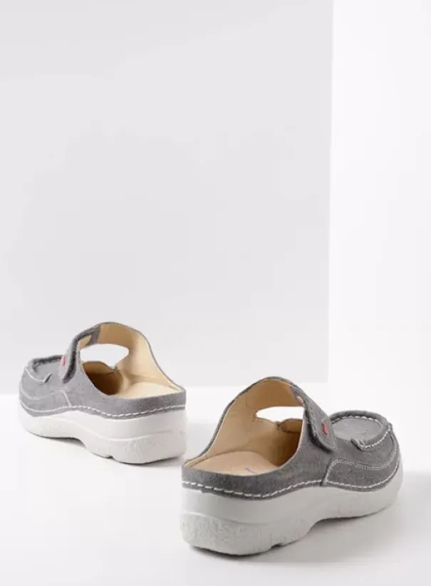 Hielspoor|Slippers|Wolky Roll Slipper lichtgrijs suede