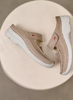 Hielspoor|Slippers|Wolky Roll Slipper taupe letter nubuck