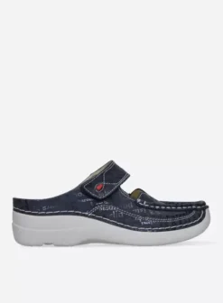 Hielspoor|Slippers|Wolky Roll Slipper blauw letter nubuck