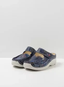 Hielspoor|Slippers|Wolky Roll Slipper blue flower