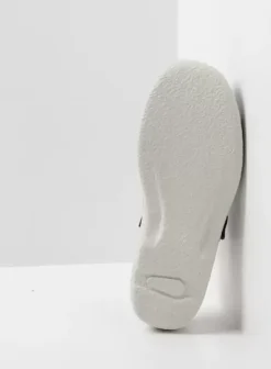 Hielspoor|Slippers|Wolky Roll Slipper blue flower