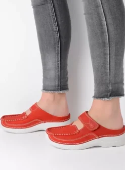 Hielspoor|Slippers|Wolky Roll Slipper rood zomer nubuck