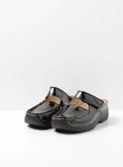 Slippers|Klompen|Wolky Roll Slipper Vegan zwart vegan lak