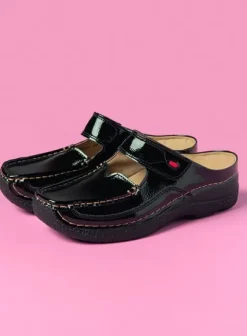 Slippers|Klompen|Wolky Roll Slipper Vegan zwart vegan lak