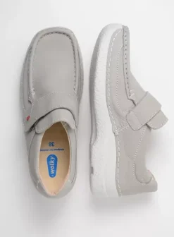 Instappers|Bandschoenen|Wolky Roll Strap lichtgrijs nubuck