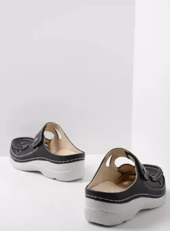 Slippers|Klompen|Wolky Roll Talaria zwart zomer leer