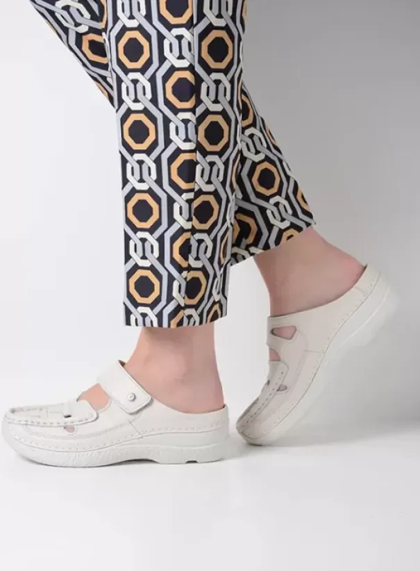 Slippers|Klompen|Wolky Roll Talaria creme wit leer