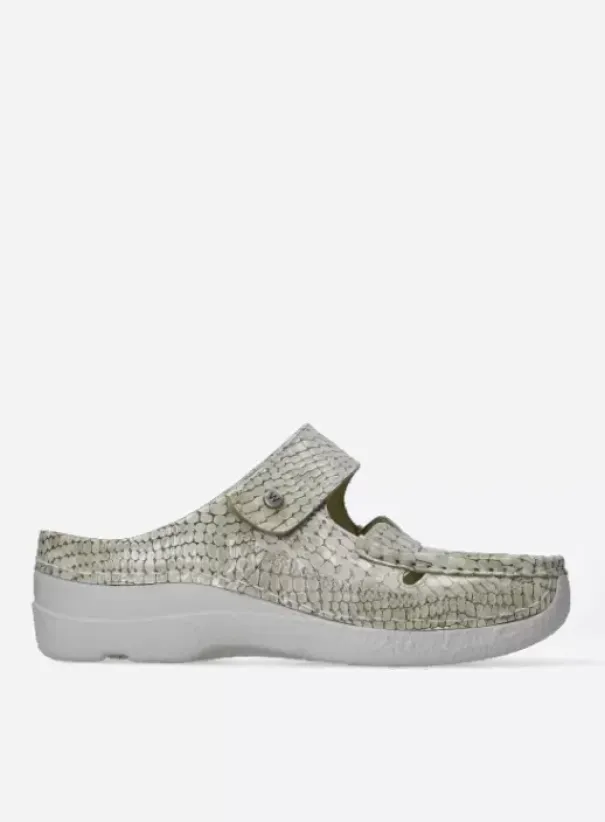 Slippers|Klompen|Wolky Roll Talaria beige crocolook leer
