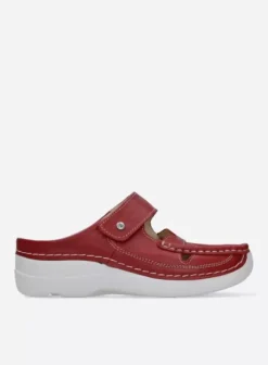 Slippers|Klompen|Wolky Roll Talaria rood zomer leer