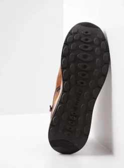 Wandelschoenen|Veterschoenen|Wolky Scone cognac combi leer