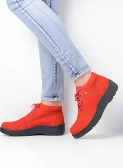 Volle voeten|Veterschoenen|Wolky Tarda XW-WR donkerrood nubuck