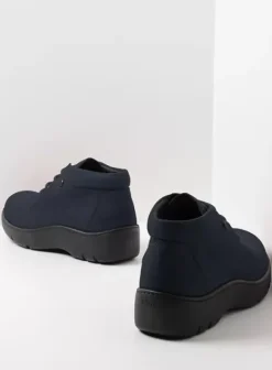 Volle voeten|Veterschoenen|Wolky Tarda XW-WR donkerblauw nubuck