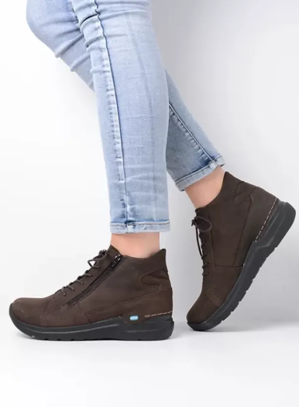 Hielspoor|Wandelschoenen|Wolky Why donkerbruin nubuck