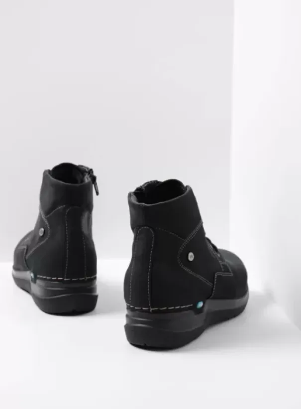 Hielspoor|Wandelschoenen|Wolky Whynot zwart nubuck