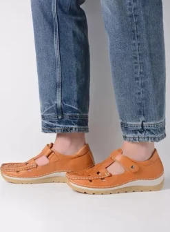 Voorjaar/zomer|Wolky Zambezi oranje leer