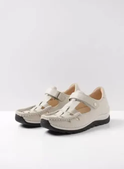 Voorjaar/zomer|Wolky Zambezi gebroken wit leer